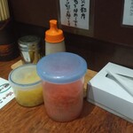 博多とんこつ 天神旗 - 卓上