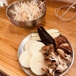 グリドル&ジンギスカン LAMP - 野菜盛り