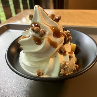 ひらゆの森 喫茶室 こもれび_1