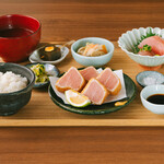 赤カジキレアカツ定食（８月〜10月）