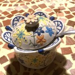 すぺいん亭 - 砂糖入れ