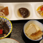 じゅえり - 日替わり定食（カレイ煮付）