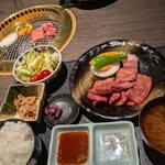 飛騨牛焼肉・韓国料理 丸明 - 
