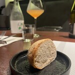 バール ア フロマージュ スーヴォワル - 小麦の香りが濃いパン　群馬のベーカリーと言ってらしたような