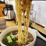 咸亨酒店 - プリっとした多加水麺