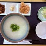 咸亨酒店 - 「中華薬膳粥(豚角煮粥)」@700