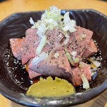 もつ焼 かど - レバ刺しポン酢