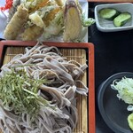 本格手打ち蕎麦・うどん 芭蕉苑 - 天ざるそば