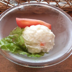 「神戸珈琲職人」のカフェ - サラダ