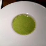 洋食 泉 - 本日のスープ(エンドウ豆のスープ1,100円)