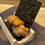 日本料理 みや  - 雲丹の手巻き