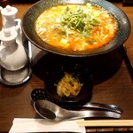 ニユートーキヨー 華琳 - 酸辣湯麺