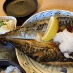 なか里 - できたら大根おろしは鯖の横に添えて欲しい