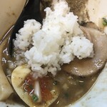 ラーメン家 みつ葉 - 追い飯は初めての体験。こういうのもありなんですね（笑）