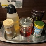 麺匠あじゃり - 卓上調味料