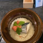 上本町おみかん - 鯖と明太子の土鍋釜飯