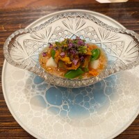 料理屋まえかわ - 翡翠茄子と雲丹　下にはトマト