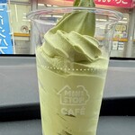 ミニストップ - 料理写真:得盛ソフト 抹茶ラテ 529円