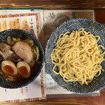 つけ麺本舗 一億兆 - 