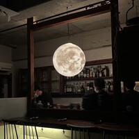 ワインとくつろぐ ツキアカリ - 