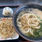 大介うどん - うどん：３玉　・   イカ天   ・  ごぼうのかき揚げ②