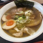 中華蕎麦 日暈 - 