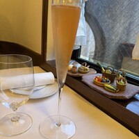 ラ・トゥーエル - ロゼ スパークリング