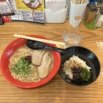 小豆島ラーメンHISHIO 小豆島エンジェルロード店 - 