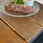 炉端×イタリアン アルベロ - 牛肉(赤身)のロースト
