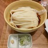 手打ちうどん 上を向いて