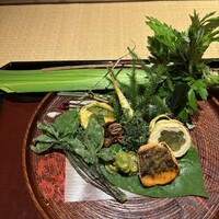 青蓮院門跡前 月おか - 