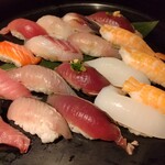 おいしい寿司と活魚料理 魚の飯 - 