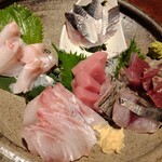 おいしい寿司と活魚料理 魚の飯 - 