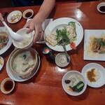 24時間 餃子酒場 - 