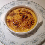 レストラン アラジン - リュバーブのコンポート入りクレームブリュレ
      2014-8