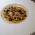 レストラン アラジン - 鯛のロティ
      浅蜊のジュとラタトゥイユソース
      夏の一品！
      2014-8