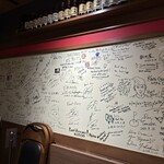 焼肉 ホルモン Beef Boss - 内観