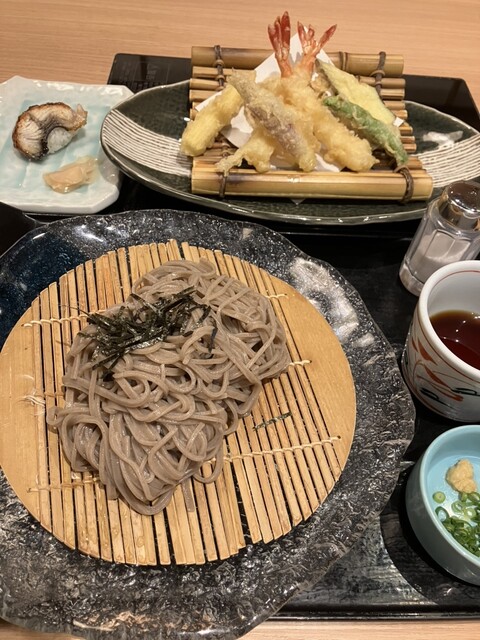 Washoku Nabe Dokoro Sushi Han Tenjinbashi Ten photo 5