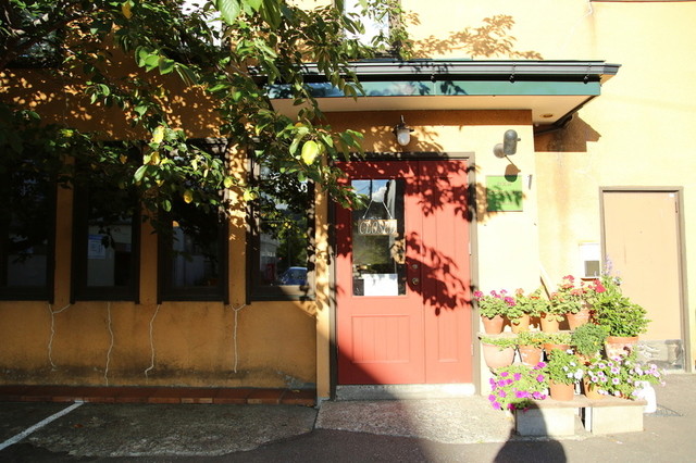 洋食屋 マンジャーレ TAKINAMI