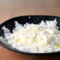 パルミジャーノレッジャーノチーズと国産イタリア米のリゾット