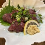 日本泉 - 馬刺し