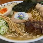 ラーメン金子 - 相方はお店で中華そばを堪能(๑'ڡ'๑)୨♡
