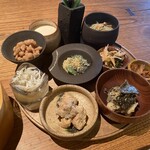 ツジケ - 一の膳。ごはんは檜の器に