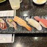 廻鮮寿司 しまなみ - 料理写真:初夏の五種盛り