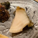 鮨 しゅん輔 - 宮城の鮑です