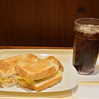 ドトールコーヒーショップ_1