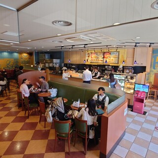 カフェ・ベローチェ_2