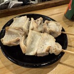 寅屋 本店 - ガツ