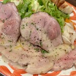 bistro yagishowten - ローストポーク　オニオングレービーソース