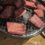 ホルモン焼肉 縁 十条店 - 